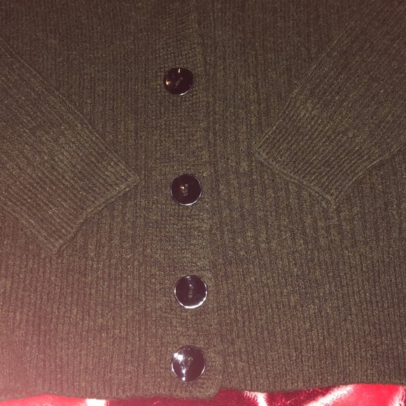 Olive Sweater - Picture 2 of 3
